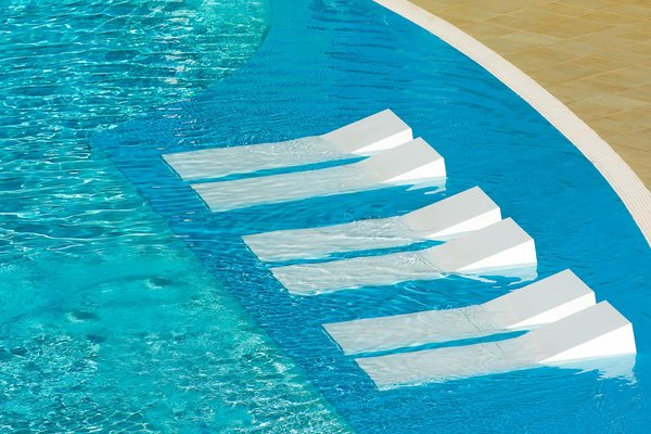 Pourquoi ajouter un spa à votre piscine ?