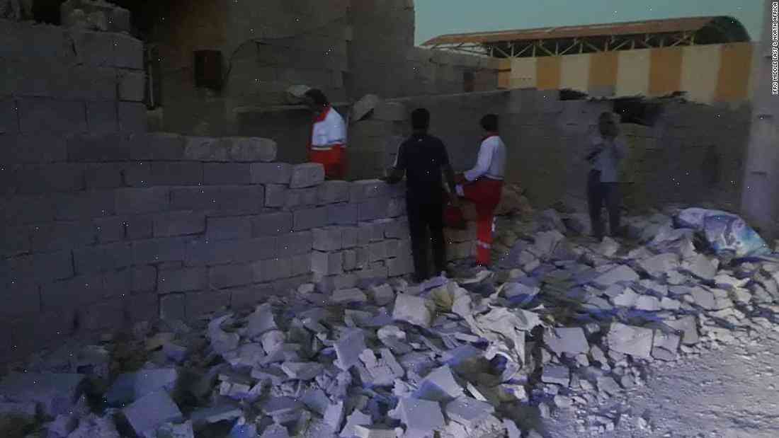 Iran quake: Six killed as giant tremor strikes